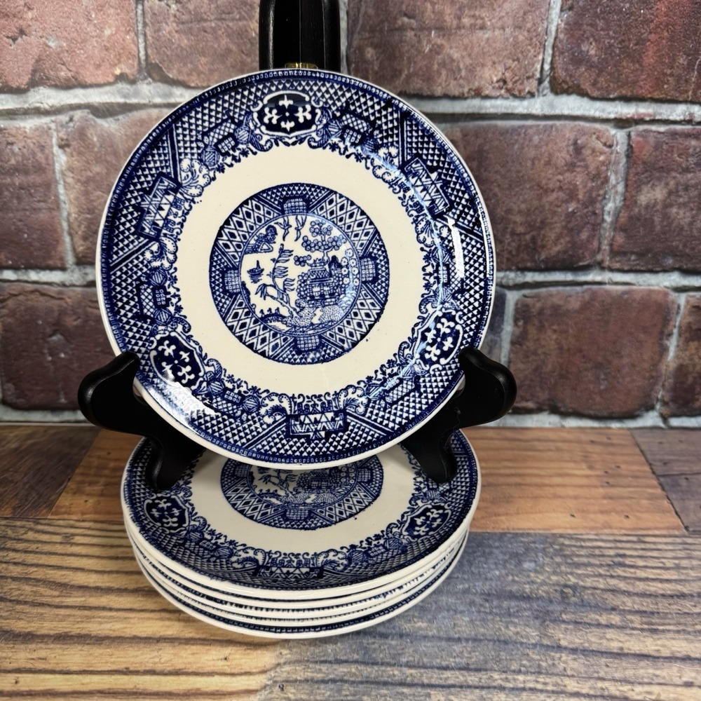 Vintage Blue Willow Bread/Dessert Plates Set of 6  Unmarked Asian 5.75in